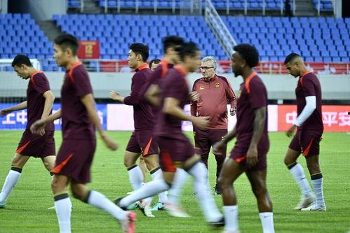 国足中场爆料最新消息新闻,最新爆料揭示球队内部动态  第3张