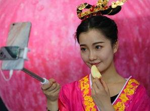 陕西古装网红吃瓜,揭秘古风圈幕后故事 第1张 陕西古装网红吃瓜,揭秘古风圈幕后故事 第1张